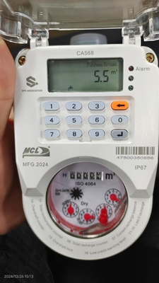 Máy đo nước trả trước LoRa Wan STS Tiêu chuẩn lớp B Độ chính xác Cơ thể nhựa IP67 chống nước cho Tanzania
